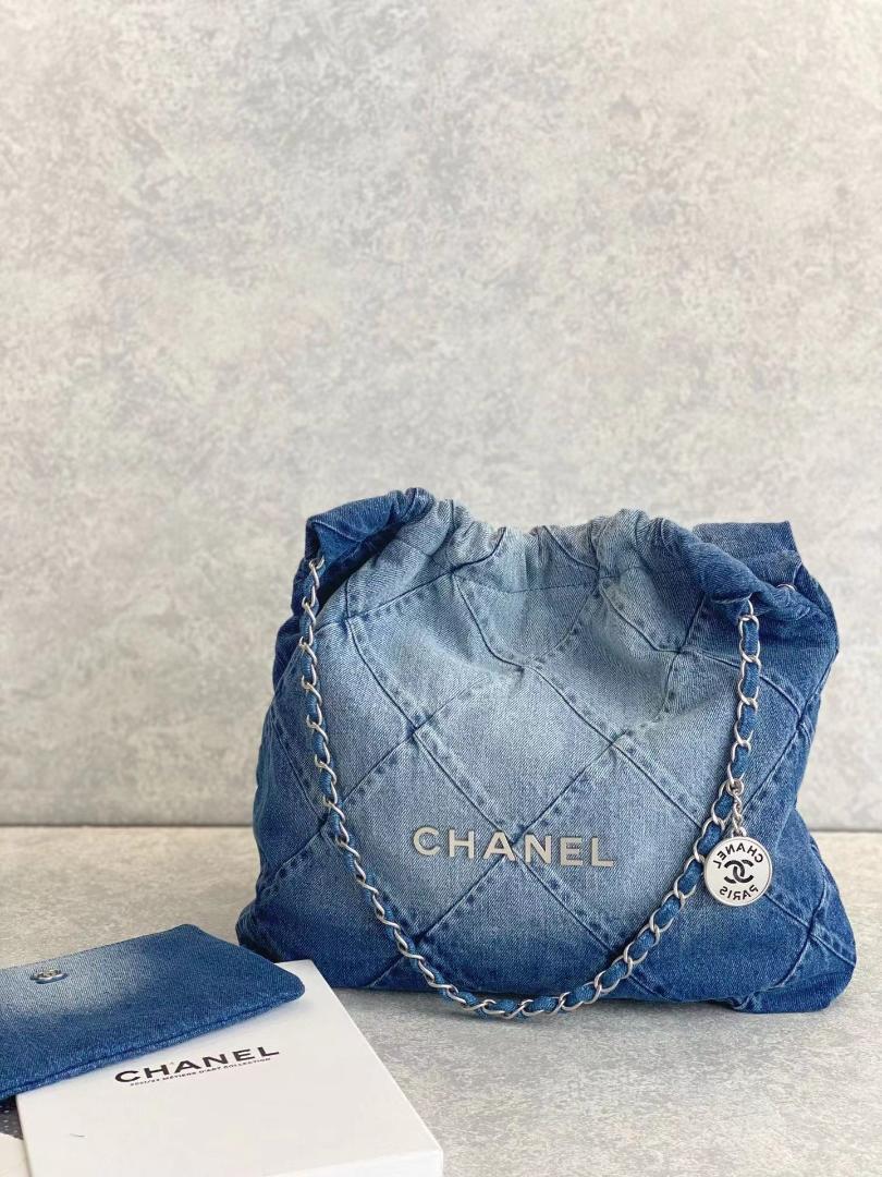 ✨シャネルCHANEL 22 ミニデニムショルダーバッグ
