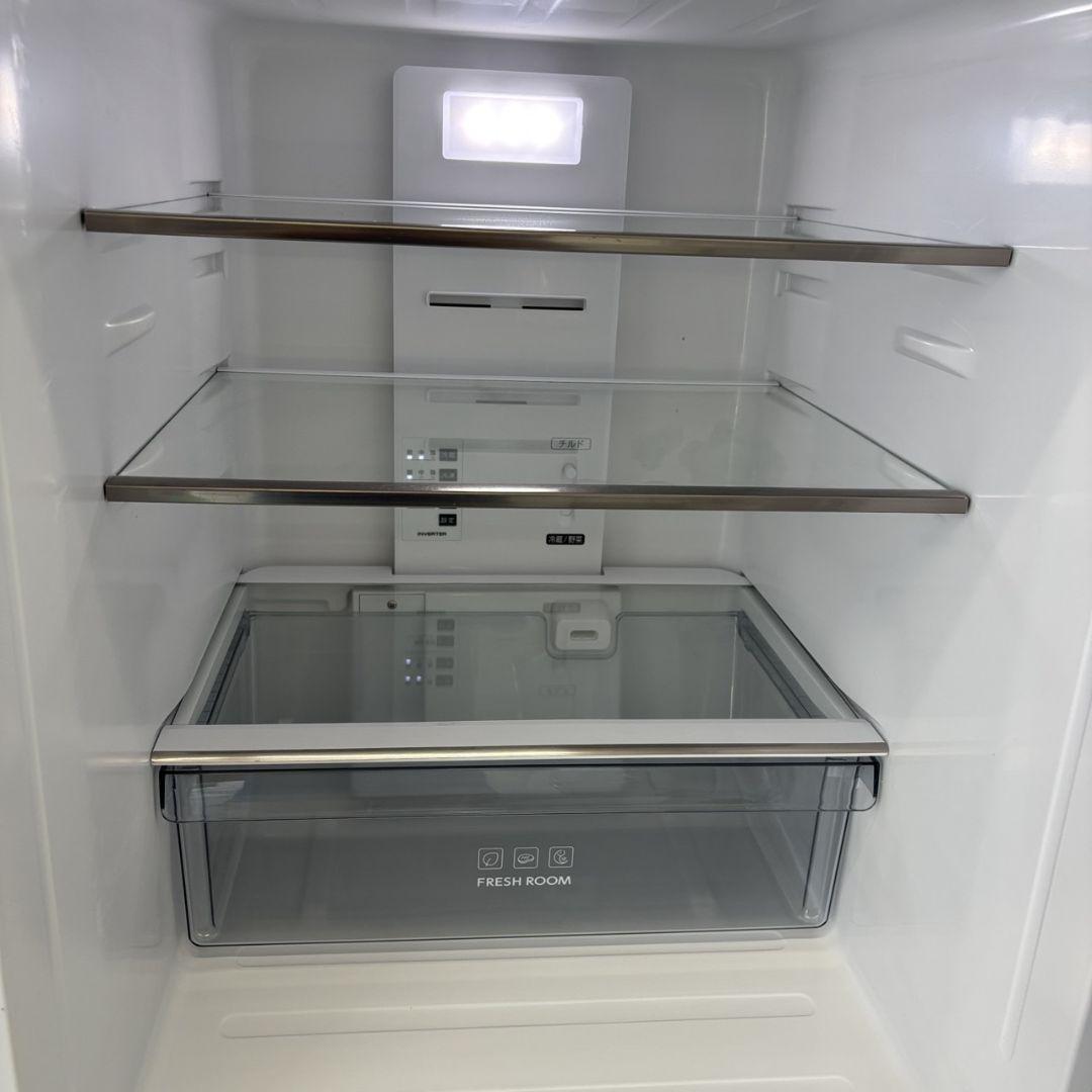 602　日立　冷蔵庫　大型　200-300ℓ　右開　中古　安い　綺麗　設置無料 790 設置無料 冷蔵庫 日立 大型 300-400ℓ 黒 右開 綺麗 安い