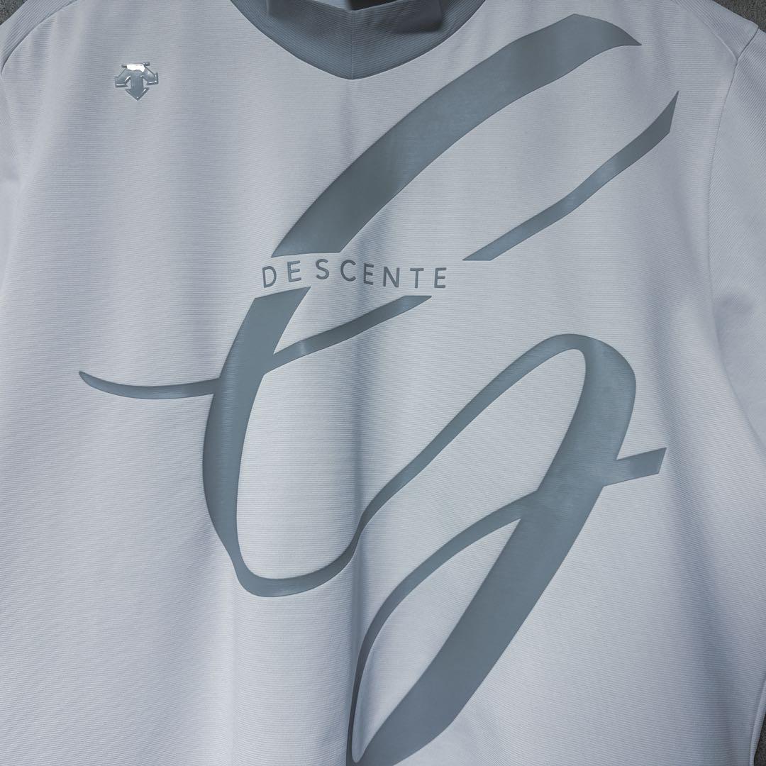 DESCENTE GOLF デサントゴルフ ロゴ 半袖 モックネック シャツ デサントゴルフ ソフトストレッチプリントモックネック半袖
