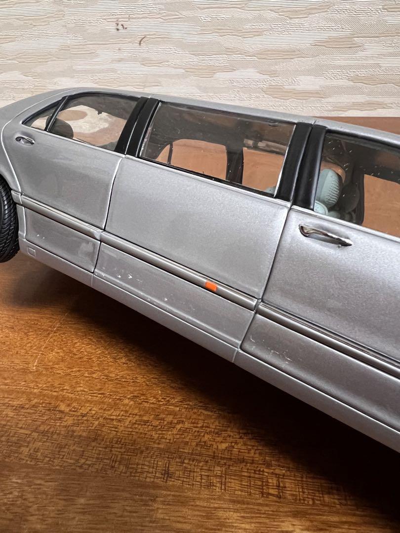 ミニカー1/18 箱ありMERCEDES BENZ No.66