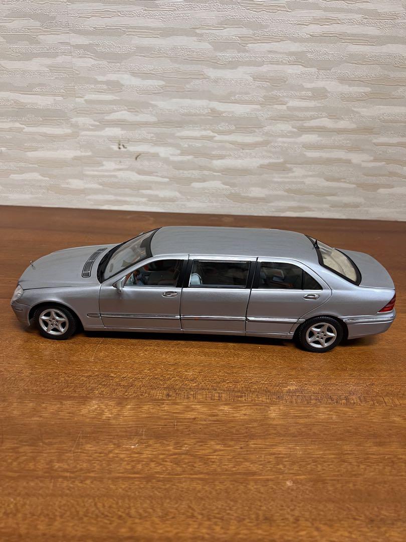 ミニカー1/18 箱ありMERCEDES BENZ No.66