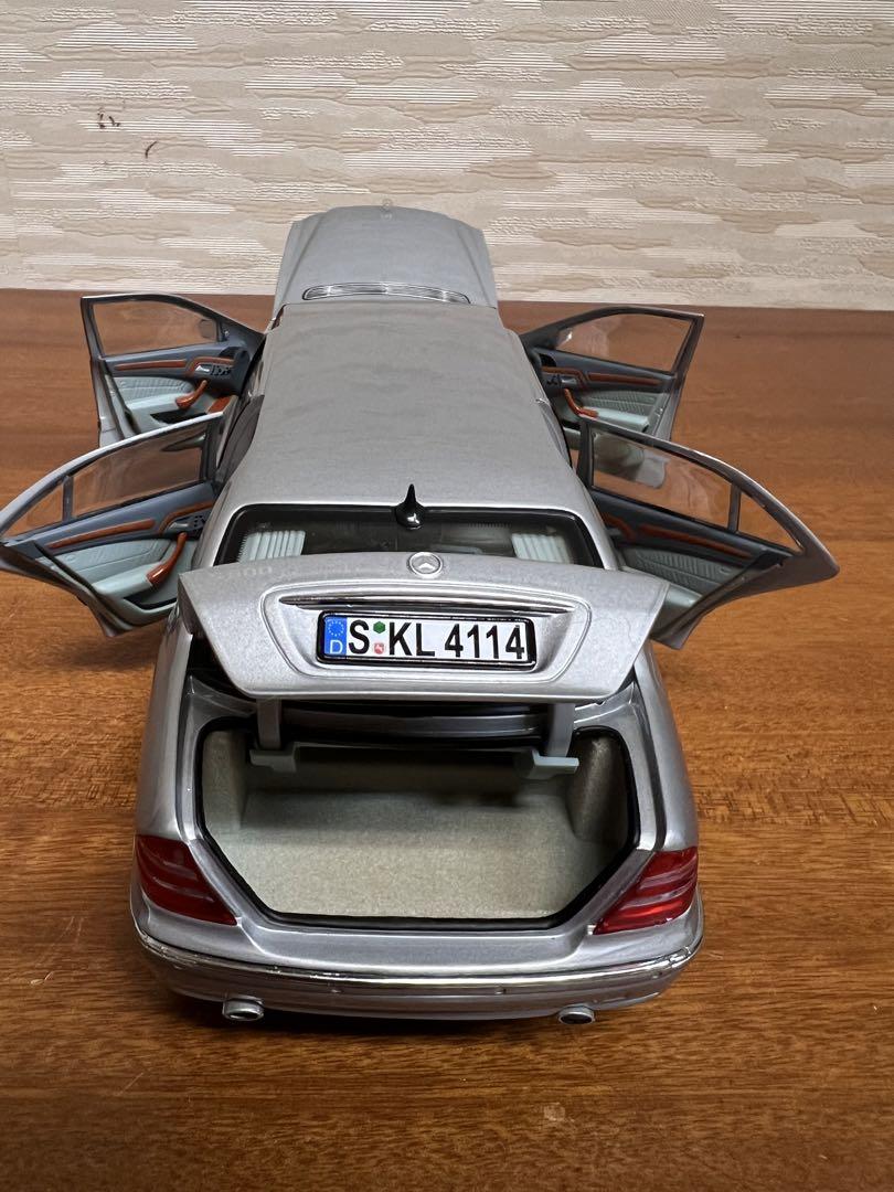 ミニカー1/18 箱ありMERCEDES BENZ No.66