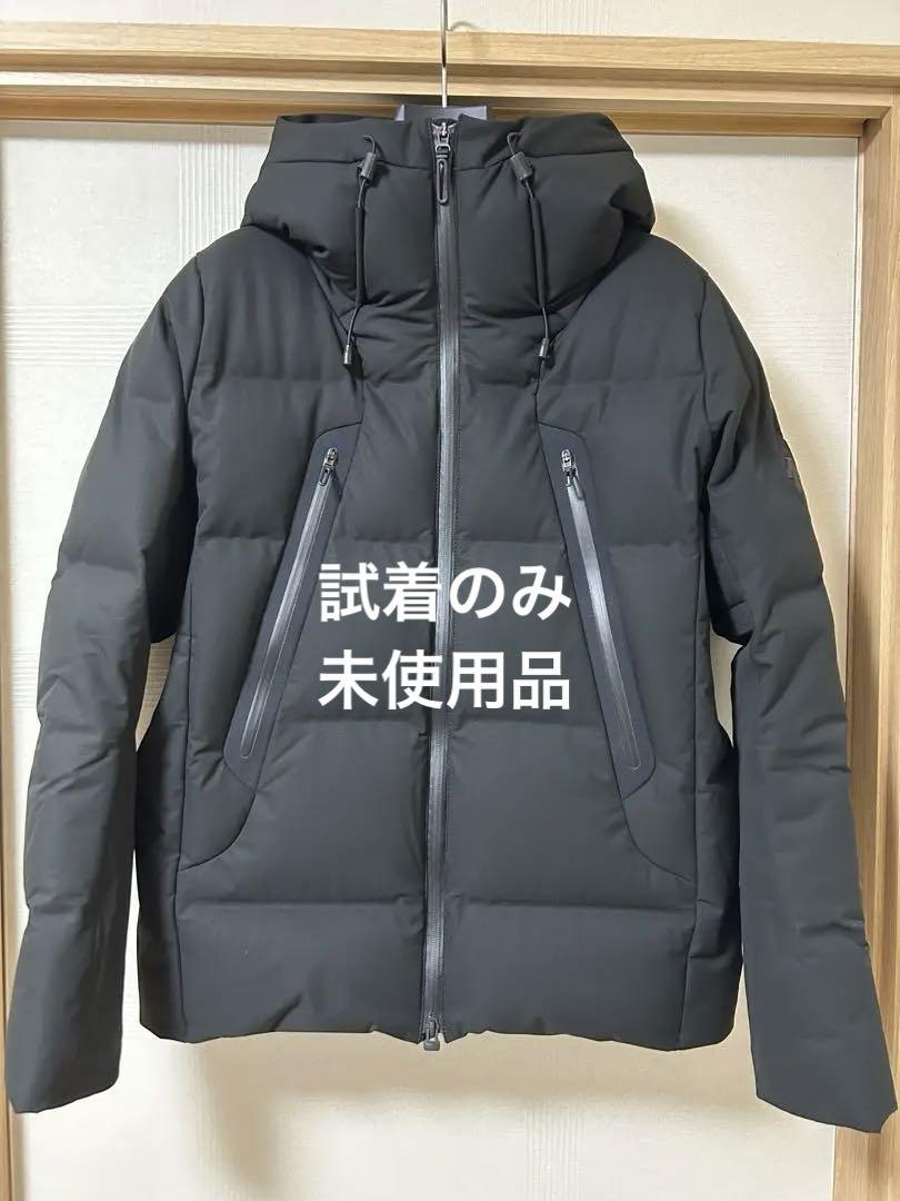 デサント　マウンテニア　ブラック　M
