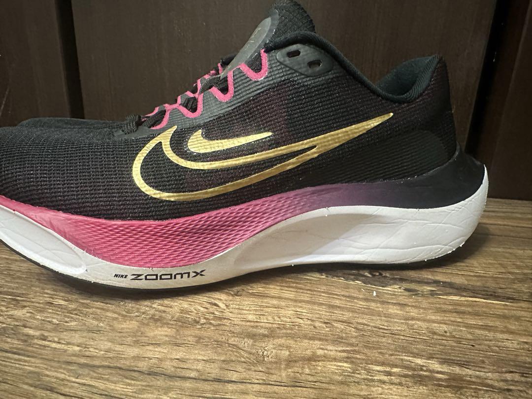 NIKE zoomfly5 ズームフライ5