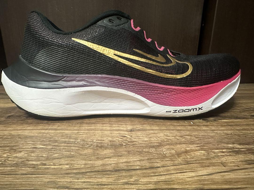 NIKE zoomfly5 ズームフライ5