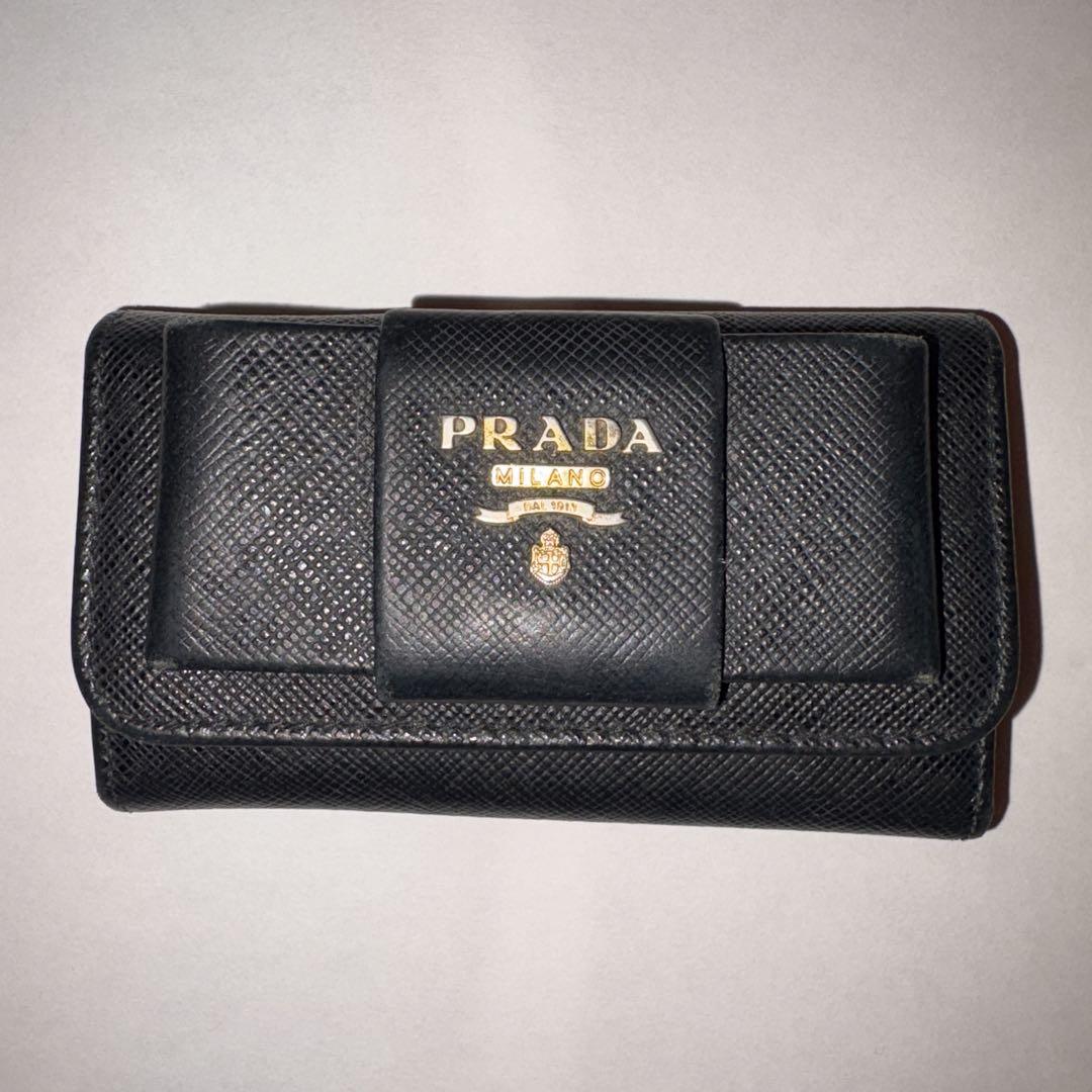 プラダ PRADA キーケース - メルカリ