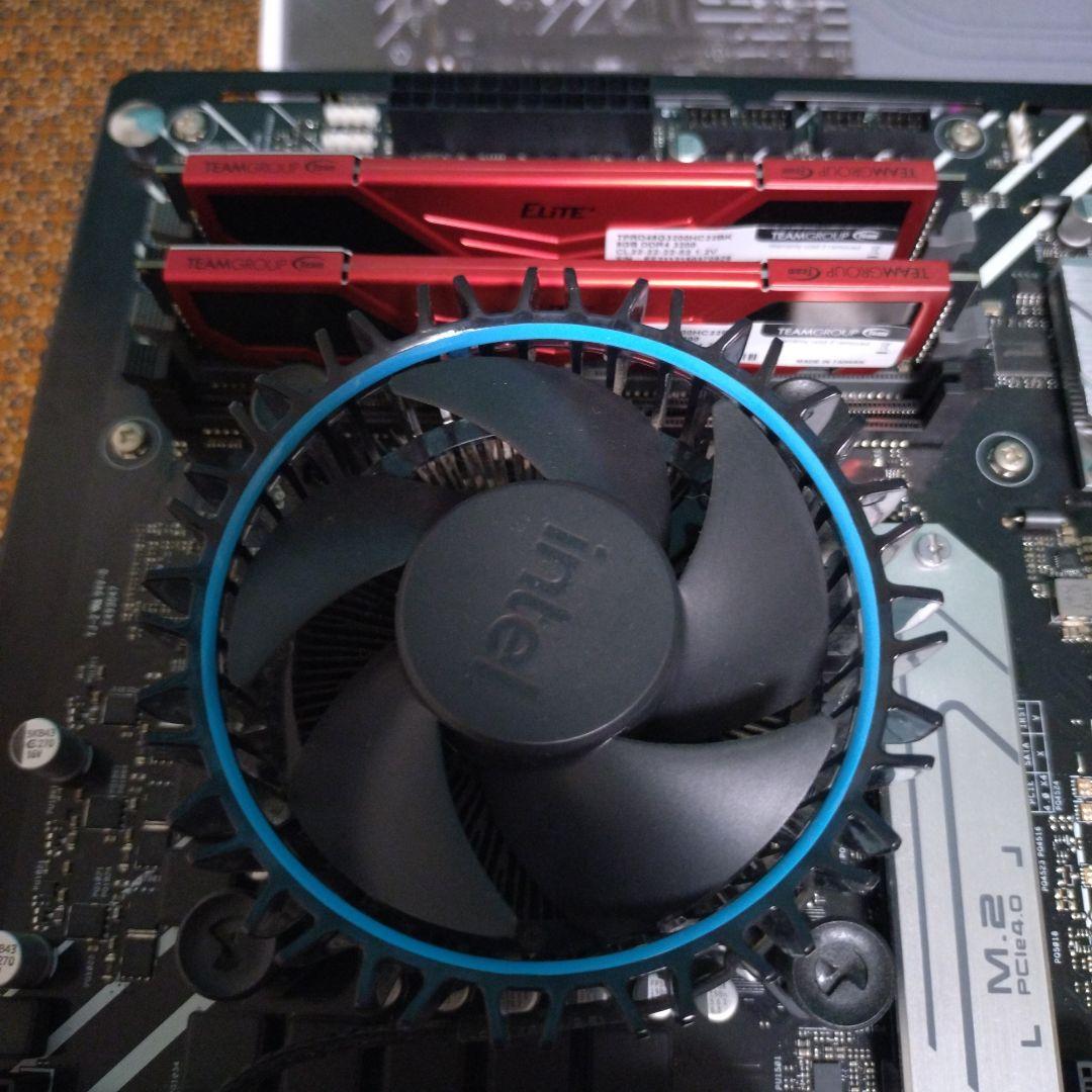 ASUS H670-PLUS D4 マザーボード 本体