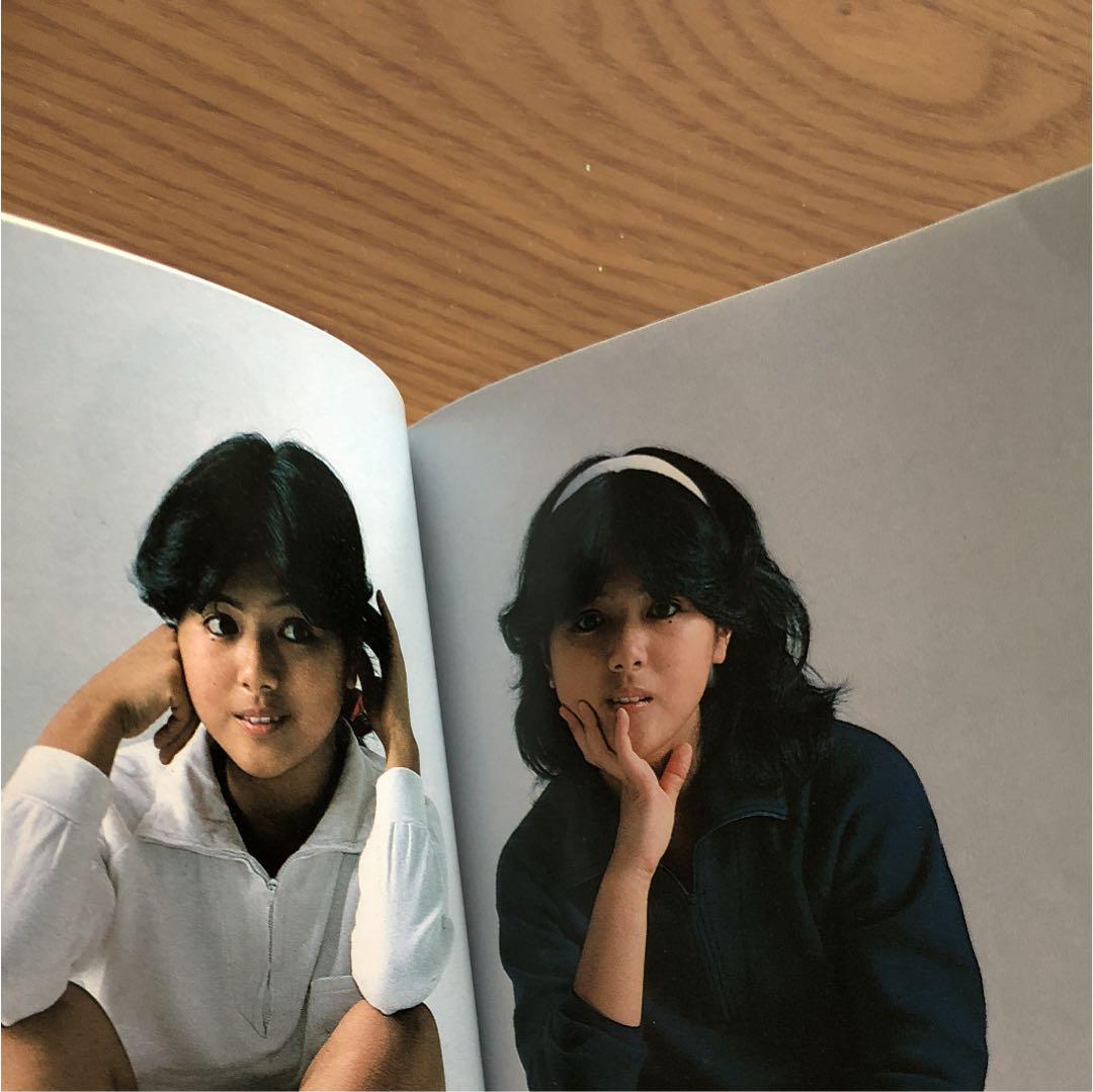 薬師丸ひろ子写真集 : フォトメモワール(小島由起夫[ほか]撮影