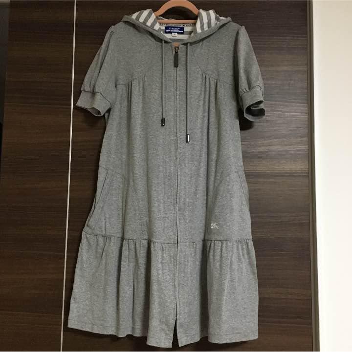 バーバリーブルーレーベル パーカー ワンピ