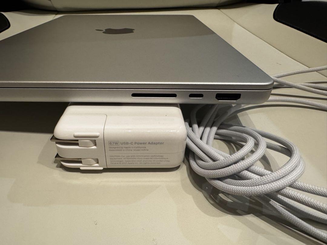 カ*キ様 Apple MacBook Pro 14インチ M3 Pro 36GB