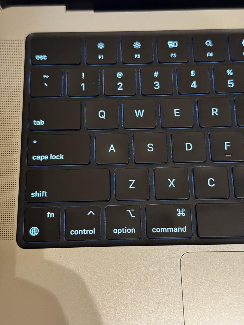 カ*キ様 Apple MacBook Pro 14インチ M3 Pro 36GB