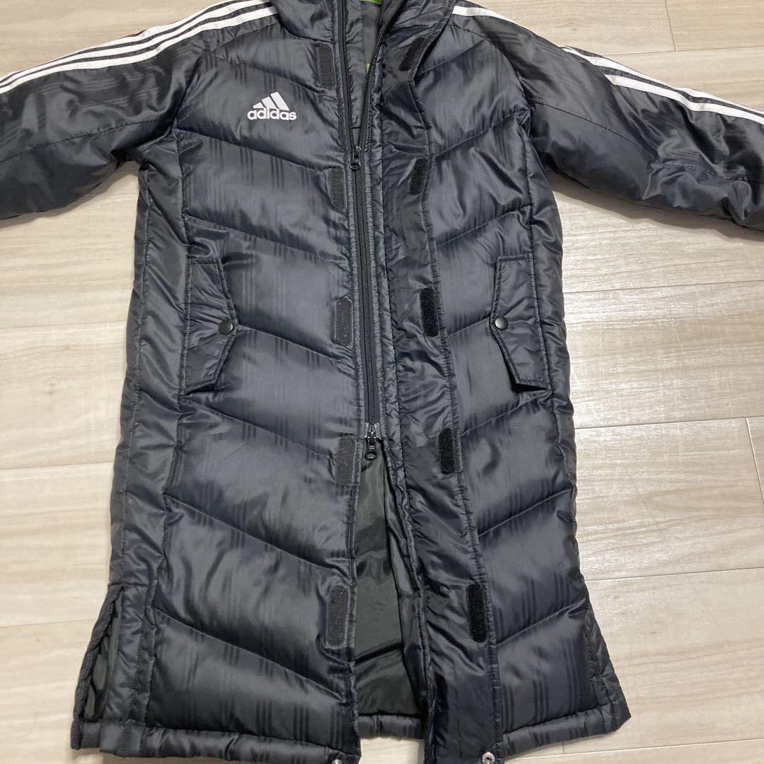 adidas フード付きダウンコート ブラック150㎝ adidas フード付きダウンコート ブラック150㎝
