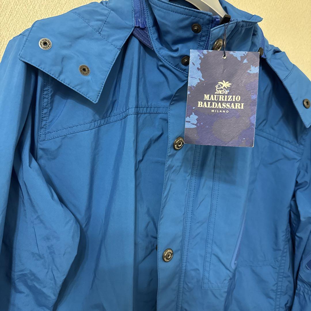 【新品未使用】MAURIZIO マウリツィオバルダサーリパーカー