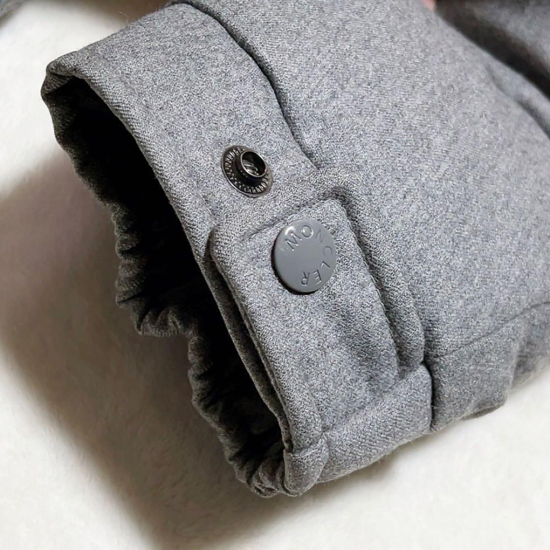 モンクレール　モンジュネーブル　ダウンジャケット　グレー　4 超希少サイズ