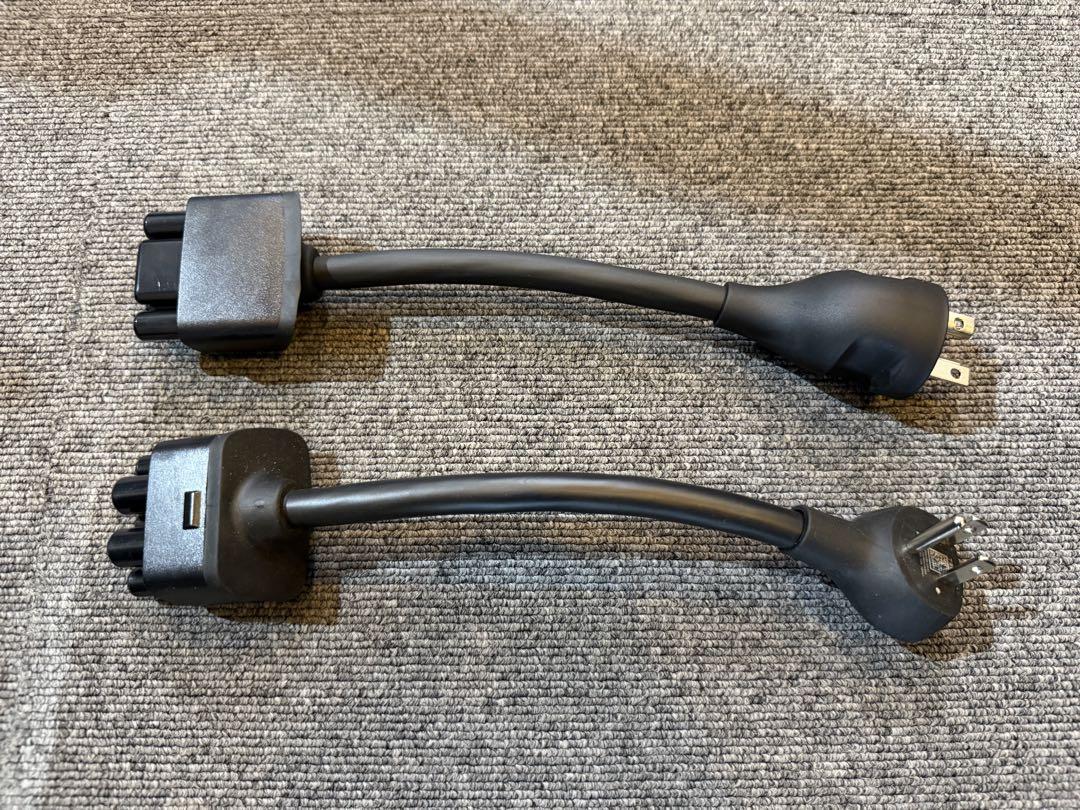 TESLA テスラ モバイルコネクター