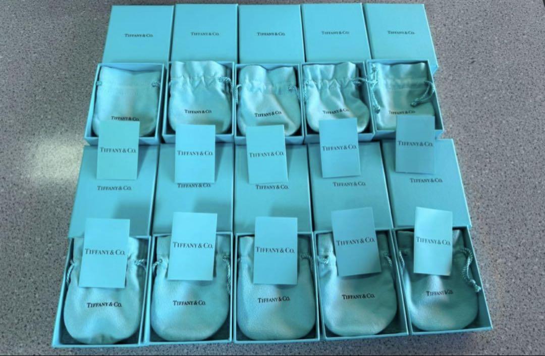 現行品Tiffanyティファニー　空箱巾着ケアカード10セット