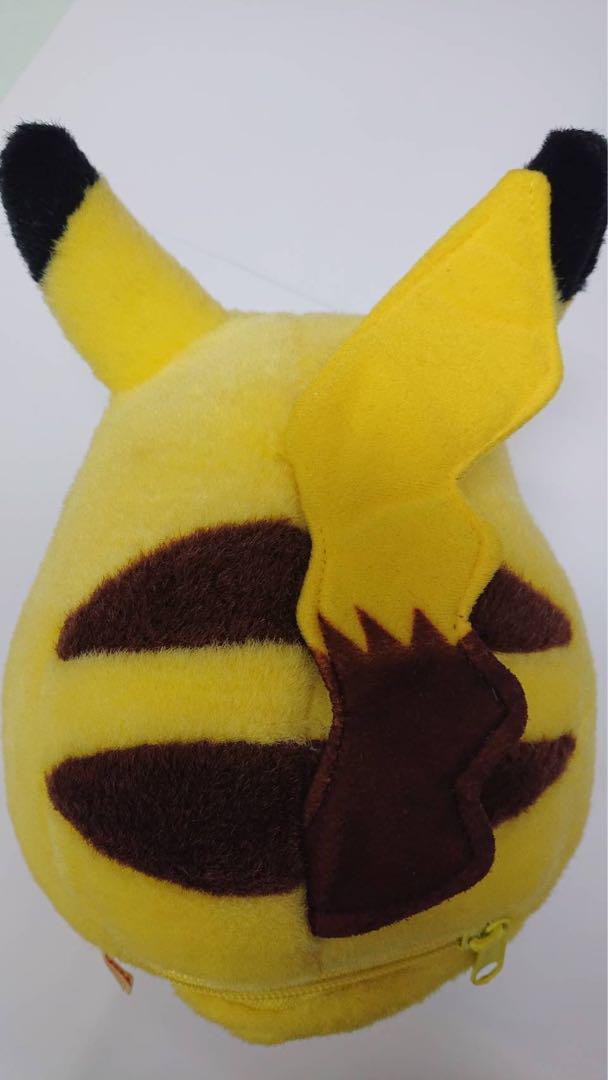 ポケモン　ピカチュウぬいぐるみ　おしゃべり　TOMY 　初期