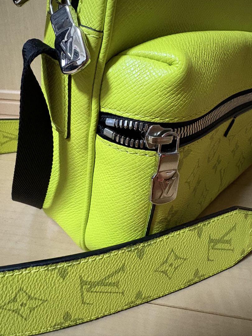 LOUIS VUITTON タイガラマ アウトドアメッセンジャー イエローメンズ