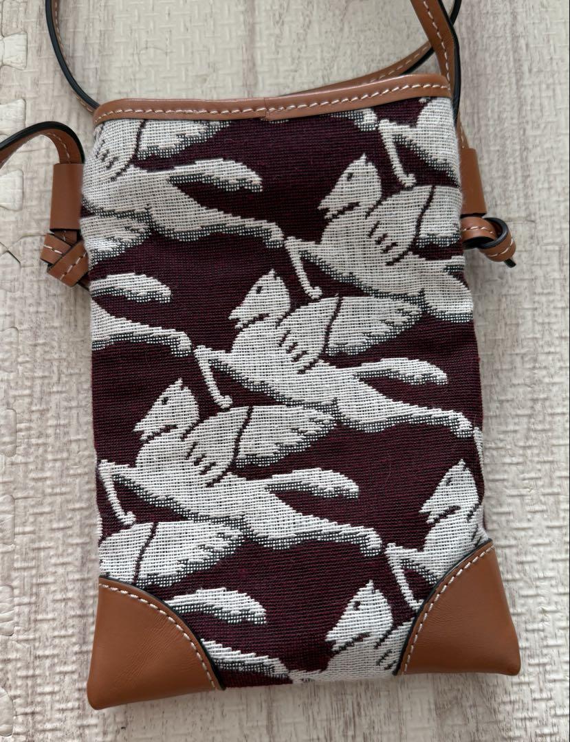 ETRO スマホショルダーバッグ