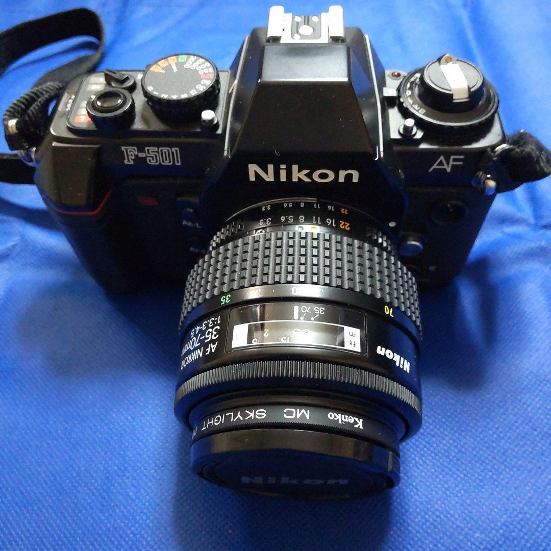 ニコン F-501 一眼レフフィルムカメラ 他 スピードライト、ズームレンズ付き ニコン F-501 一眼レフフィルムカメラ 他 スピードライト