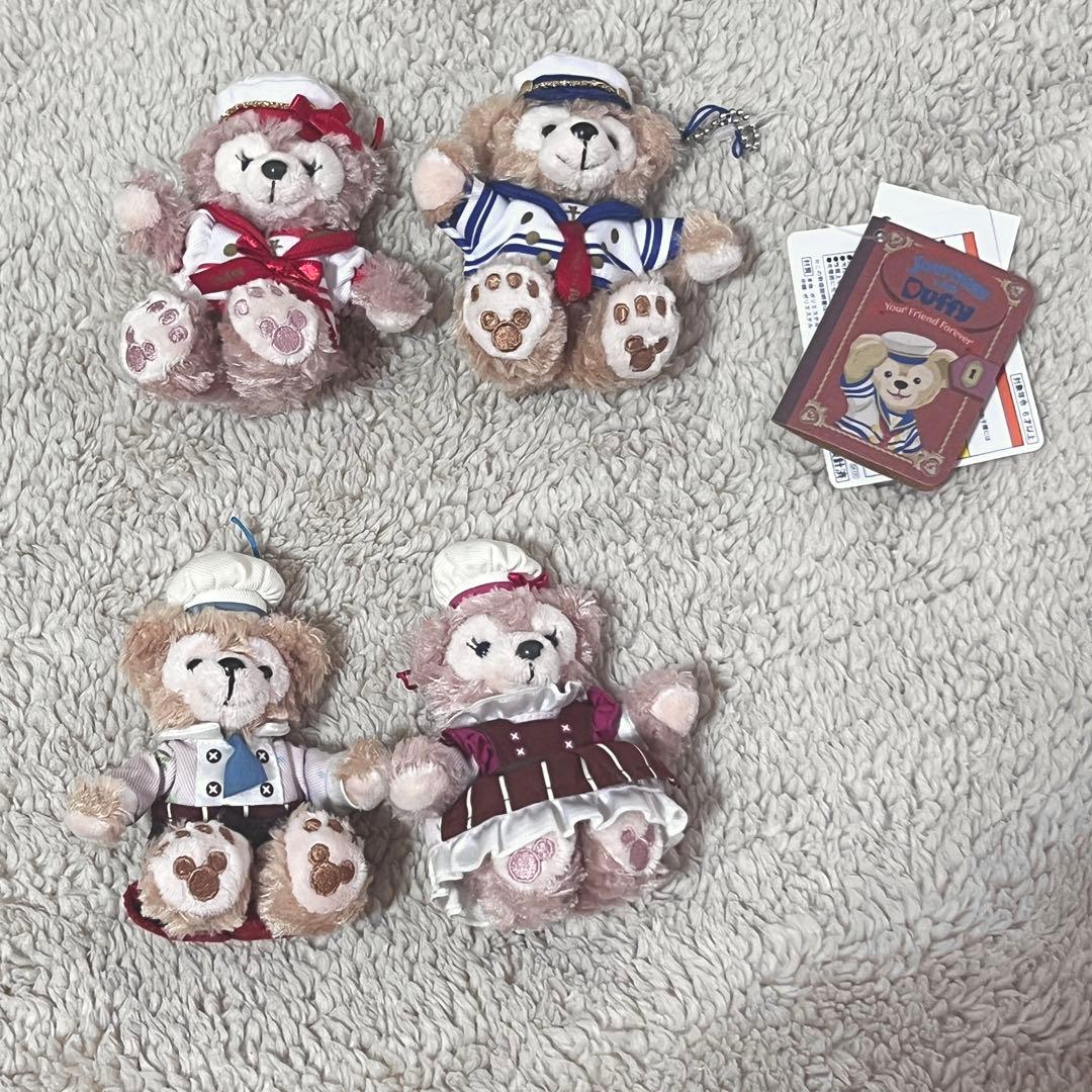 ダッフィー＆シェリーメイ　ぬいぐるみストラップ　バッジ　11体セット ダッフィー＆シェリーメイ ぬいぐるみストラップ バッジ 11体セット