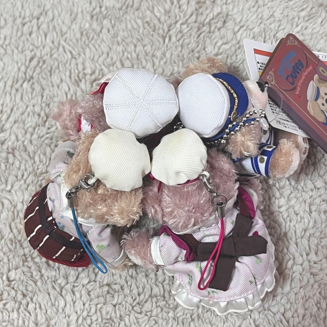 ダッフィー＆シェリーメイ　ぬいぐるみストラップ　バッジ　11体セット ダッフィー＆シェリーメイ ぬいぐるみストラップ バッジ 11体セット