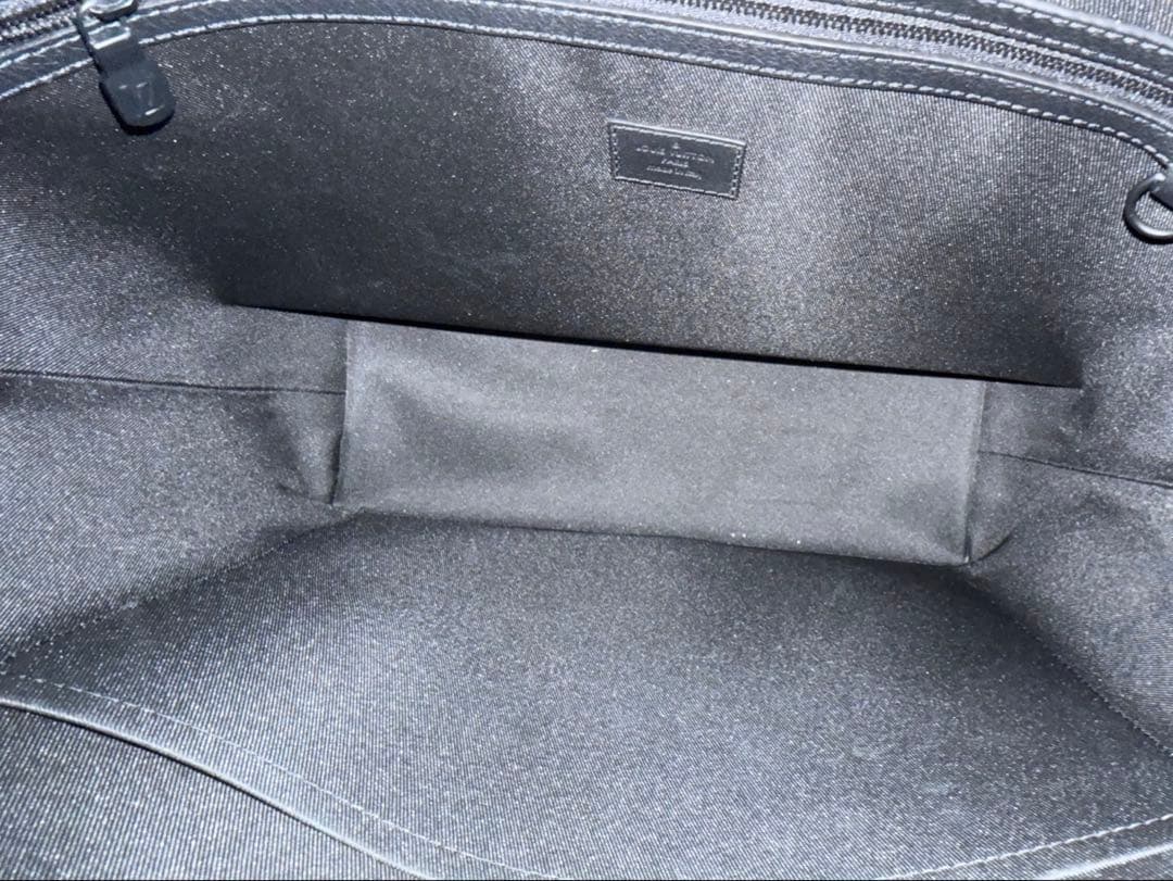 ルイヴィトンエクスカーショントートモノグラムシャドウトートバッグモノグラムLOUIS VUITTON
