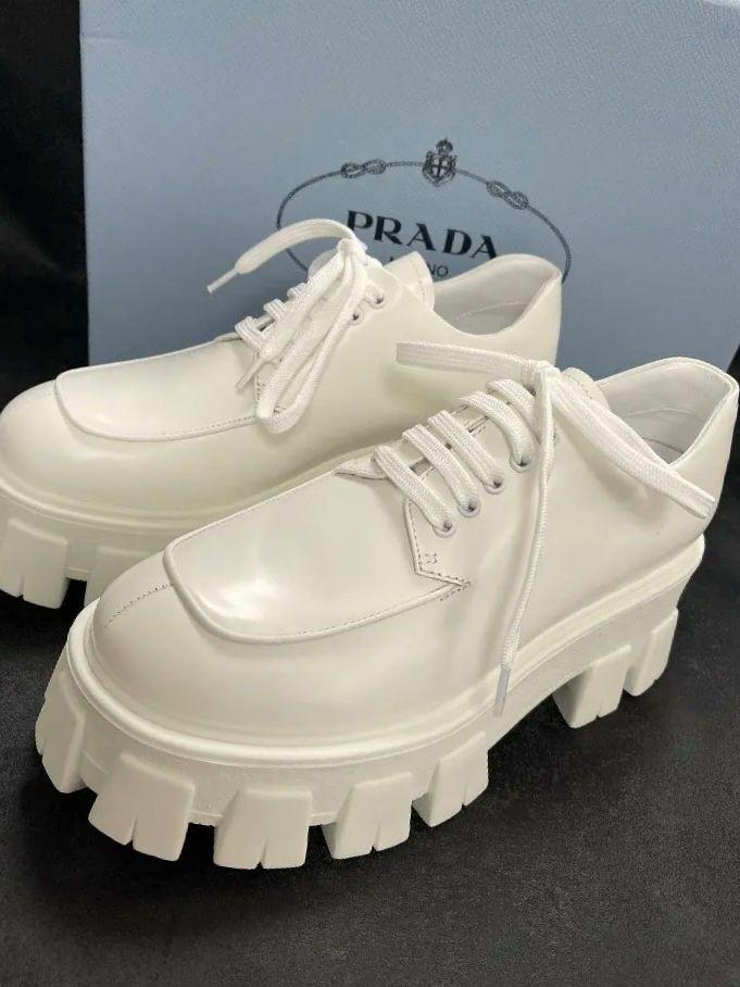 PRADA スニーカー　レースアップシューズ モノリス 36