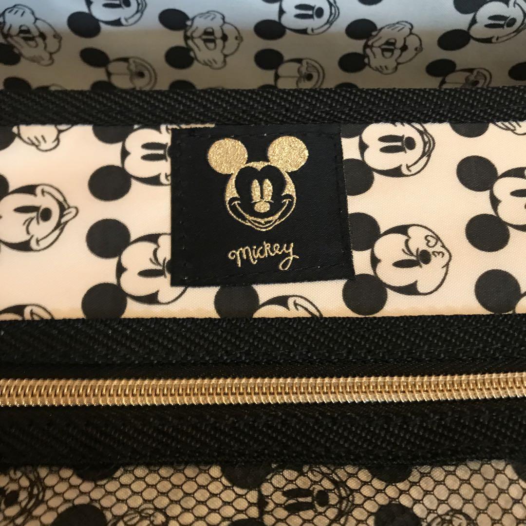 Disney キャリー　機内　30L ハピタス ディズニー ミッキー　バッグ