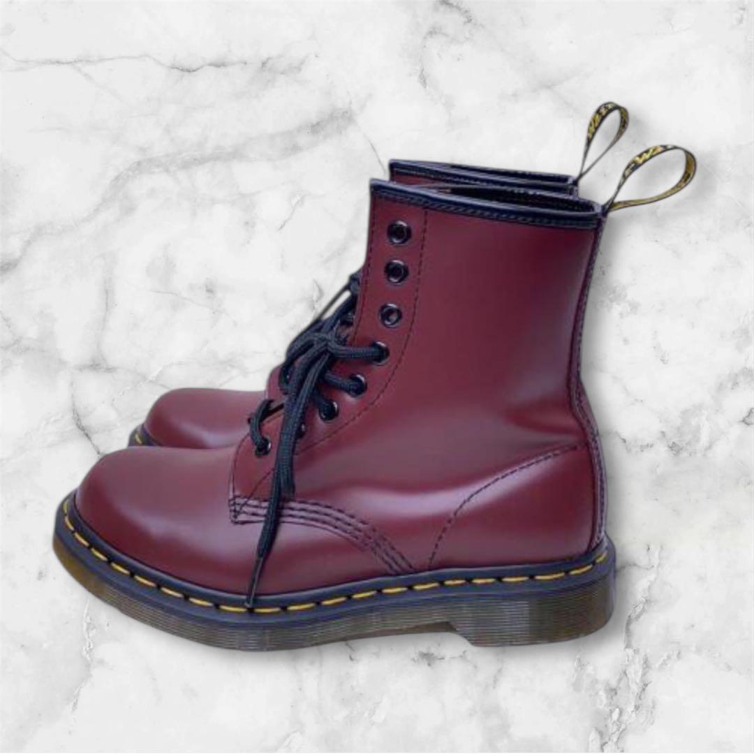 ドクターマーチン美品8ホールブーツ1460 チェリーレッドUK3レースアップ