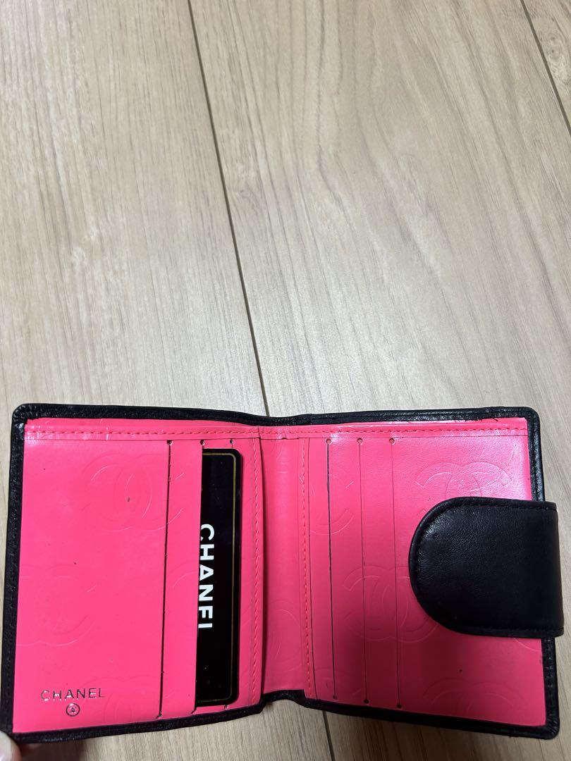 「NIN」 CHANEL 二つ折り財布 ブラック/ホワイト