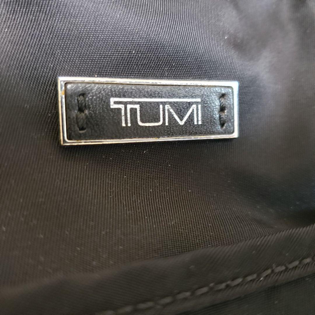 があります⒇ 中古良品 ナイロン地 内側赤色 送料込み Z9bQx-m32254037787 トゥミ TUMI 黒ブラック ブランド