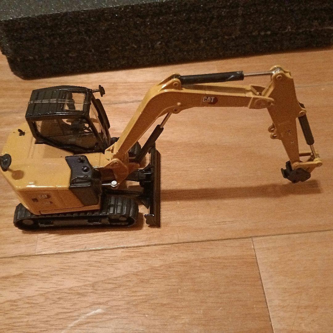 CAT308CR 交換用アタッチメント付 1/50モデル（豪華スチールケース入）