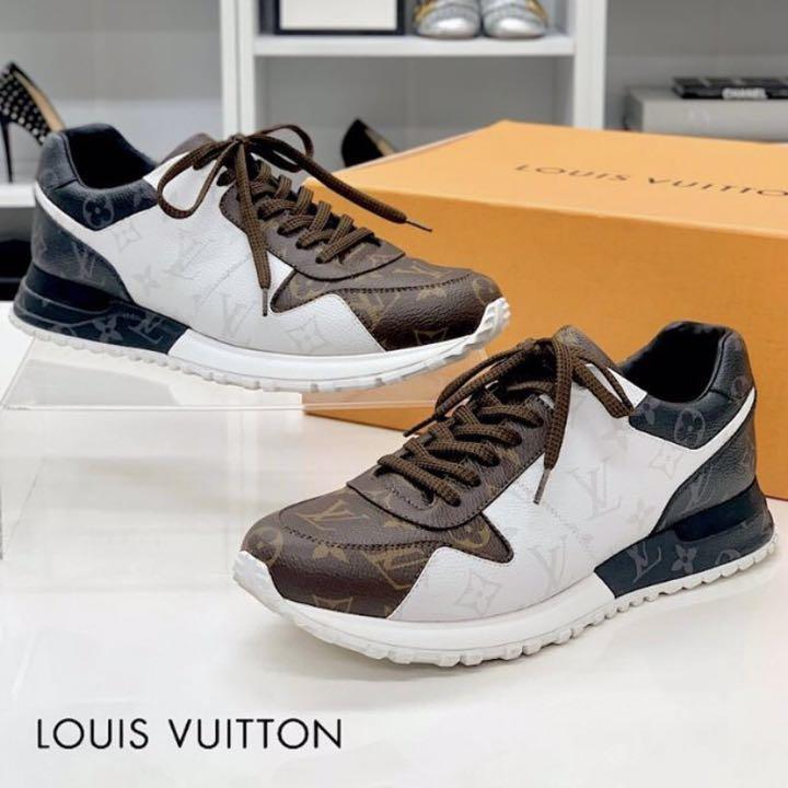 ヴィトン ランアウェイ モノグラム スニーカー ミックスカラー 【日本 人気の店 スニーカー モノグラム ランアウェイ VUITTON LOUIS 美品 スニーカー