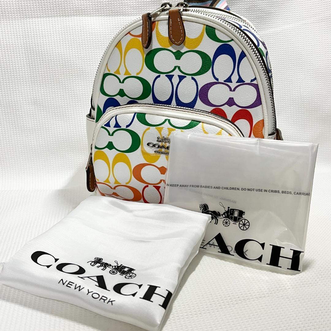 新品 未使用 大人気 COACH ミニリュック ホワイト カラフル CK377