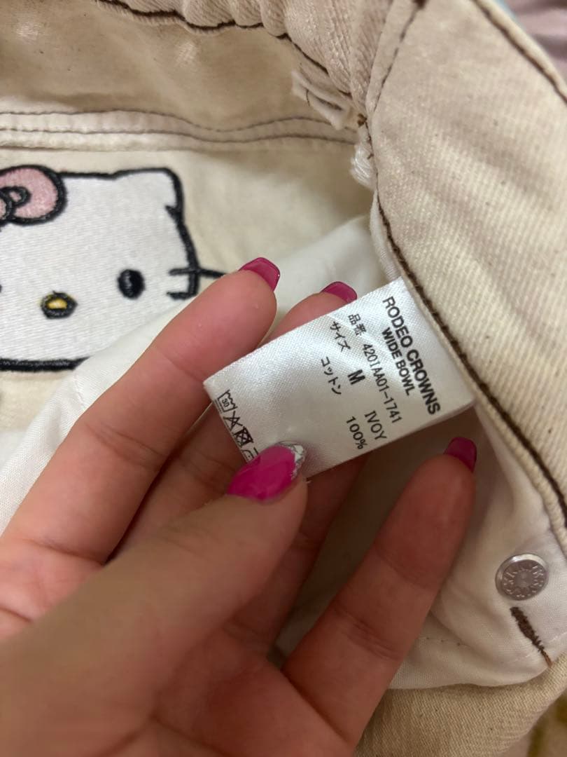 RODEO CROWNS キティ コラボ デニム