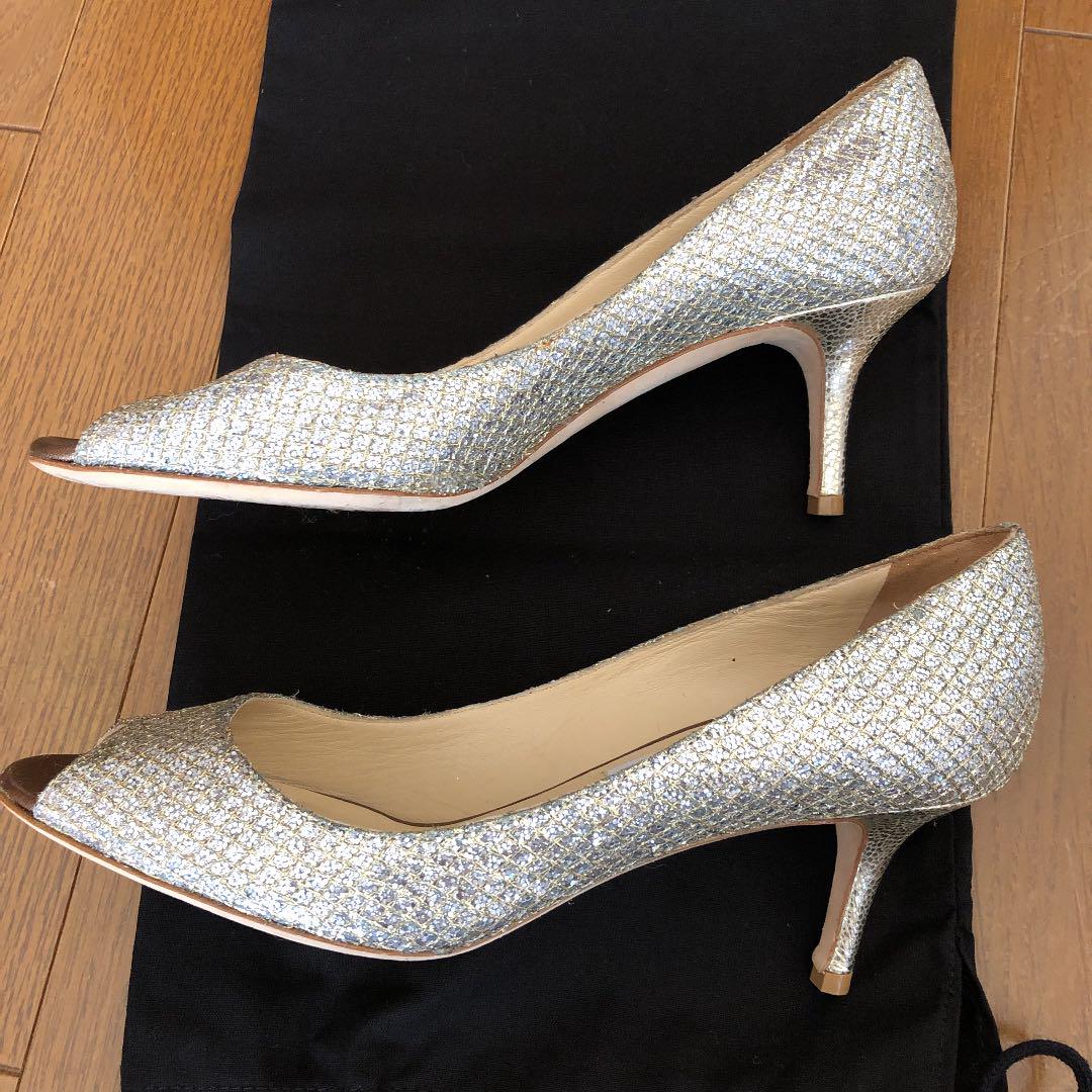 Jimmy Choo シルバーパンプス 定番