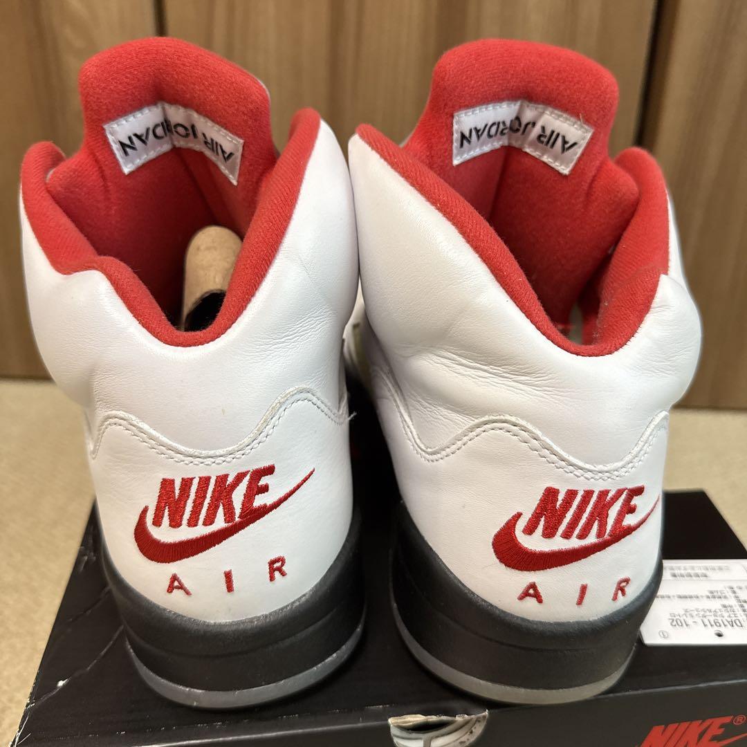 Air Jordan 5 Retro 9 (27cm) 中古