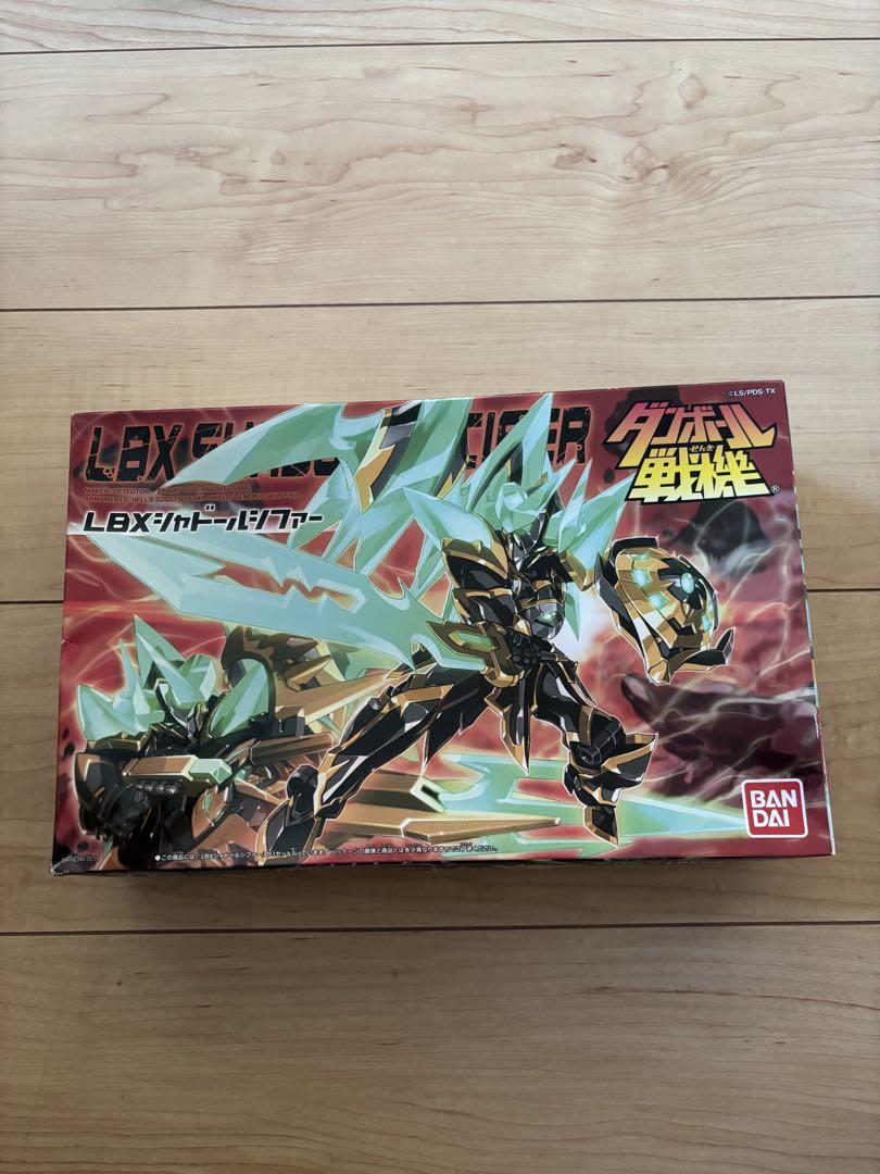 ダンボール戦機　LBX シャドールシファー