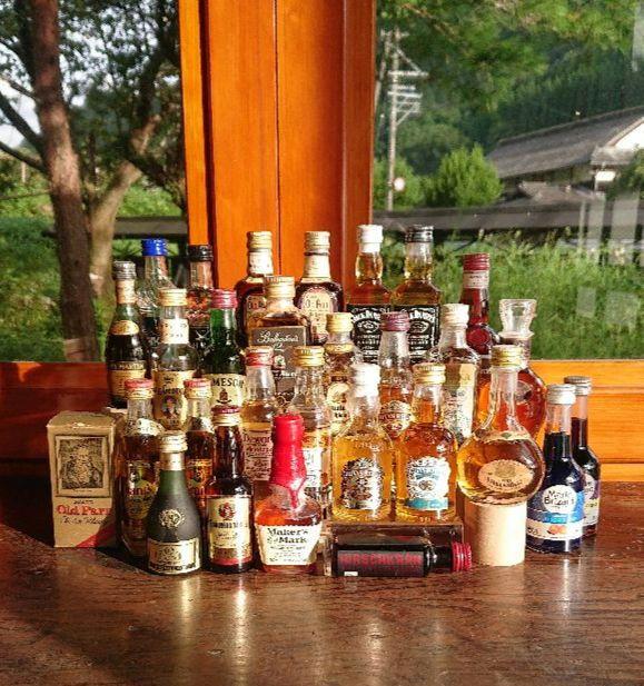 洋酒　ウイスキー　ブランデー　リキュール類　ミニチュア　ミニボトルおまとめセット 洋酒 ウイスキー ブランデー リキュール類 ミニチュア ミニ