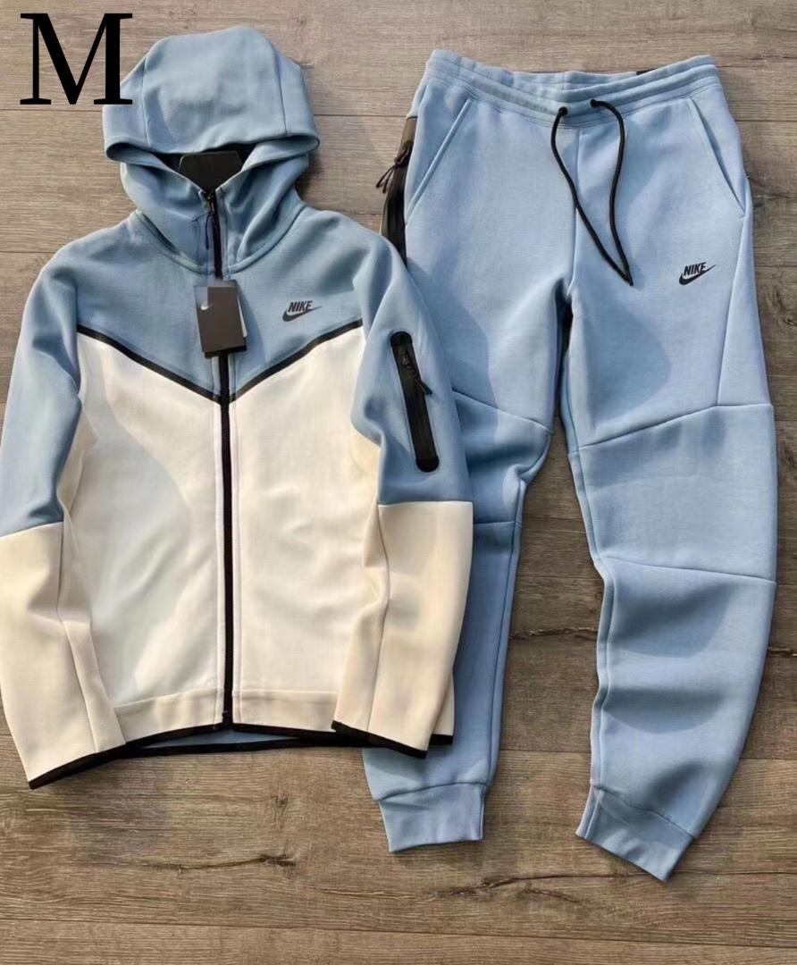 NIKE テックフリース Tech fleece スウェットセットアップ 新品