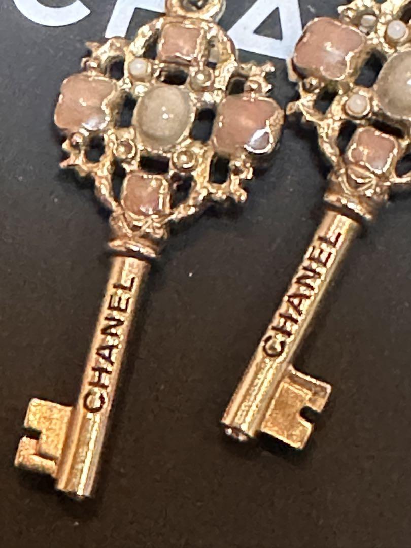 CHANEL ピアス 鍵デザイン ゴールド
