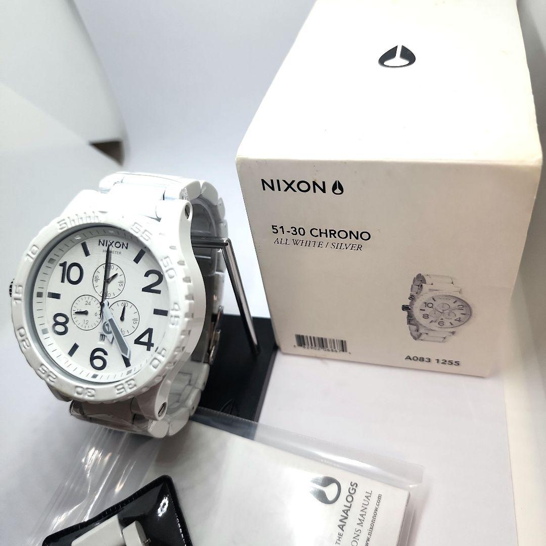 NIXON51-30 クロノグラフ オールホワイト 新品/未使用 稼動品 美
