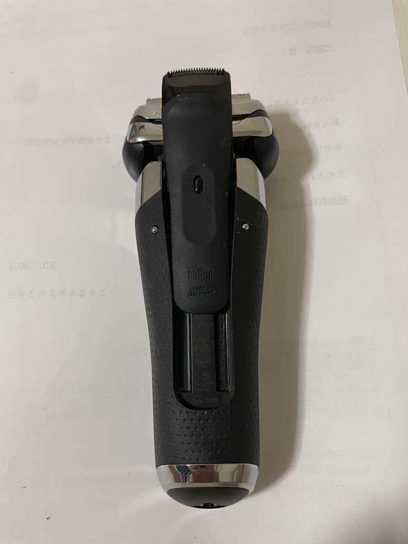 ブラウン シリーズ9  電気シェーバー 水洗い/お風呂剃り可 美品