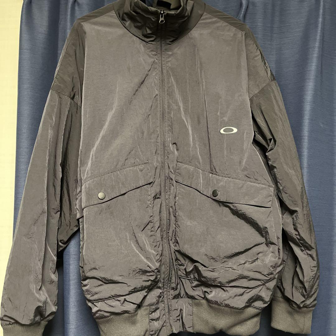 archive Oakley ナイロンジャケット　⚠️注意⚠️を必ずお読みください Oakley ナイロンジャケット - メルカリ