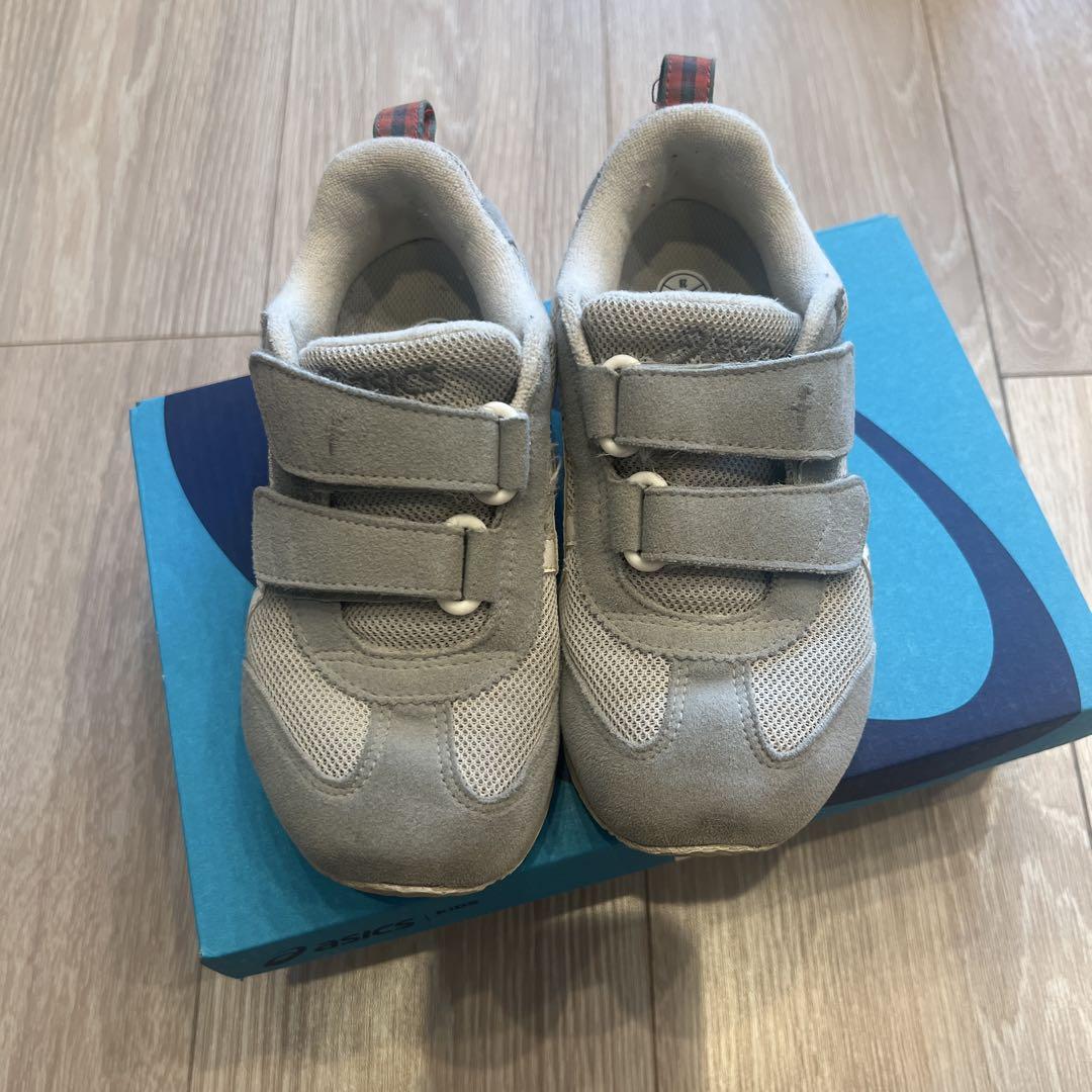 ASICS familiar コラボスニーカー - メルカリ