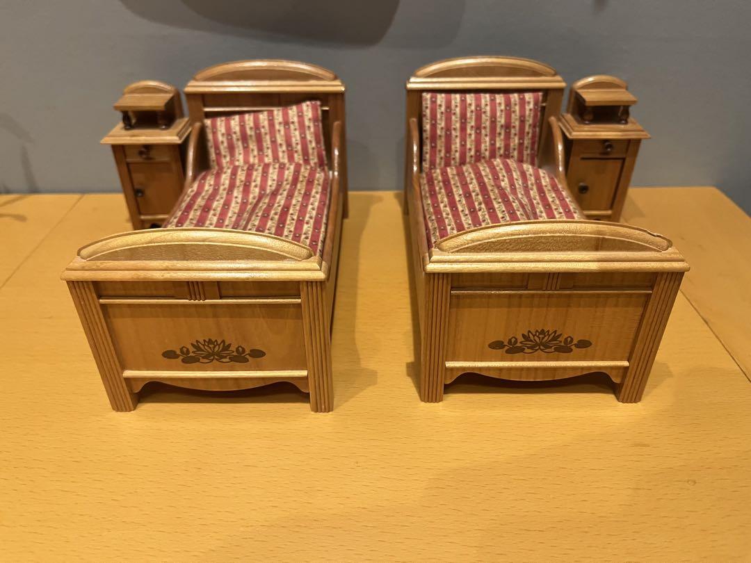 bodo hennig ボードヘニッヒ　ドイツ　ドールハウス　ベッド　寝具