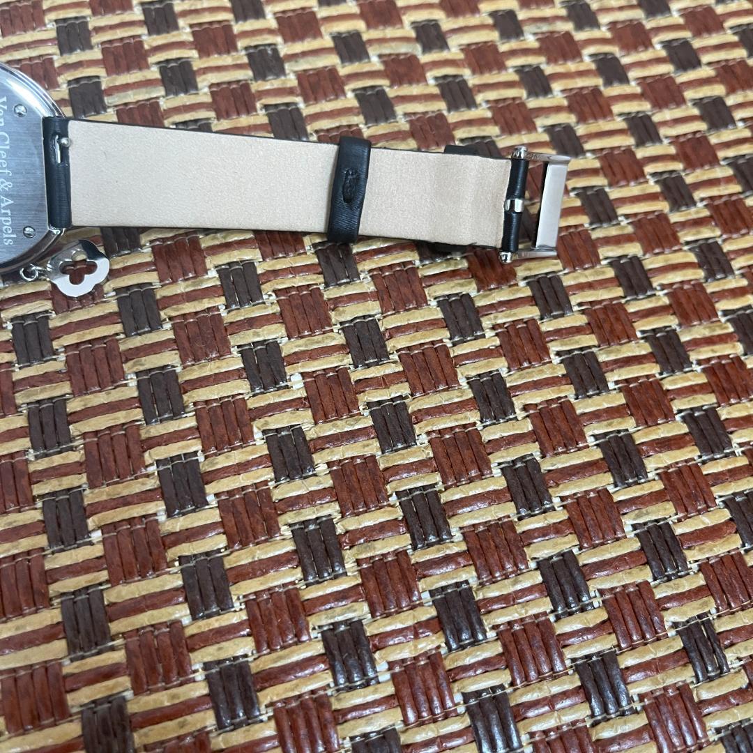チャーム ミニウォッチ 腕時計　VCARO29A00