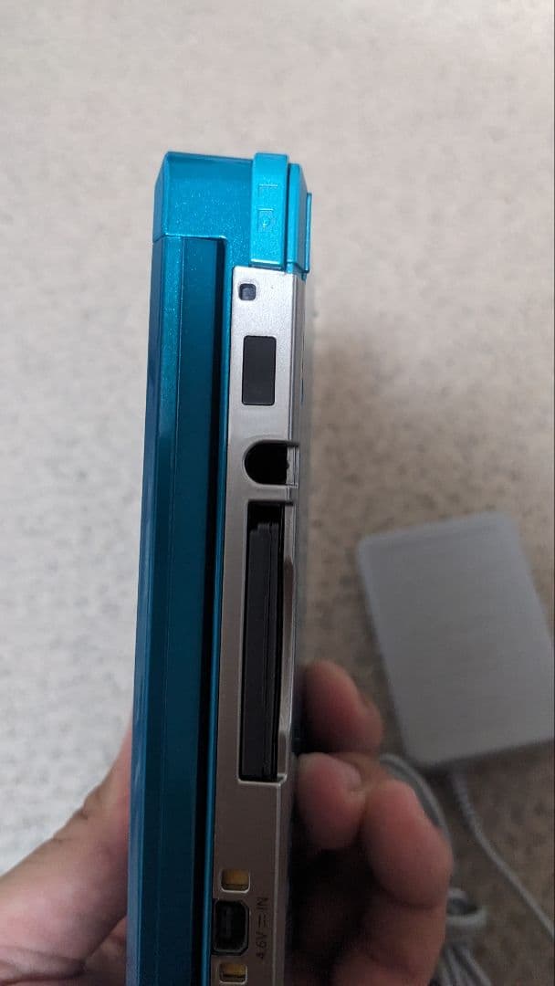 良品　ニンテンドー3DS アクアブルー 任天堂 本体CTR-001