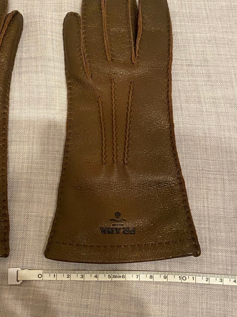 PRADA ブラウン レザー手袋